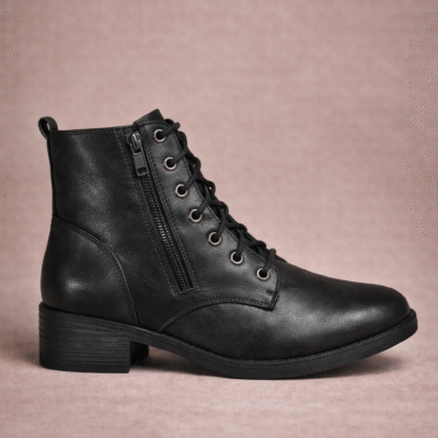 מגפון נשים שחור עם שרוכים ורוכסן צד